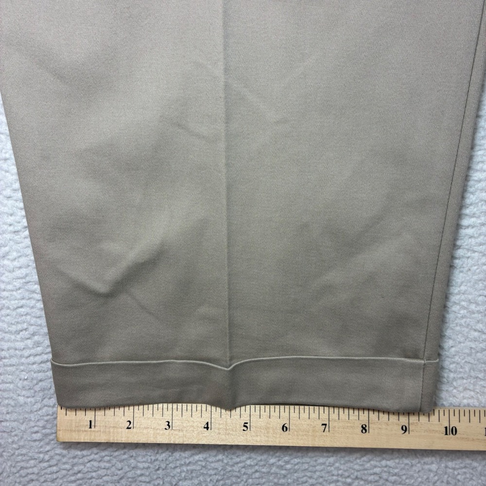 Dockers Comfort Khaki Chino Pants Men 40x30 Beige Straight Cotton Stretch NWT - Picture 7 of 8